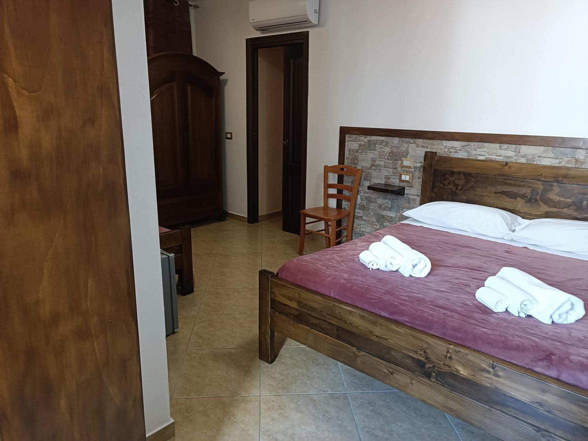 B&B Mamuthones Porto Torres Habitación foto